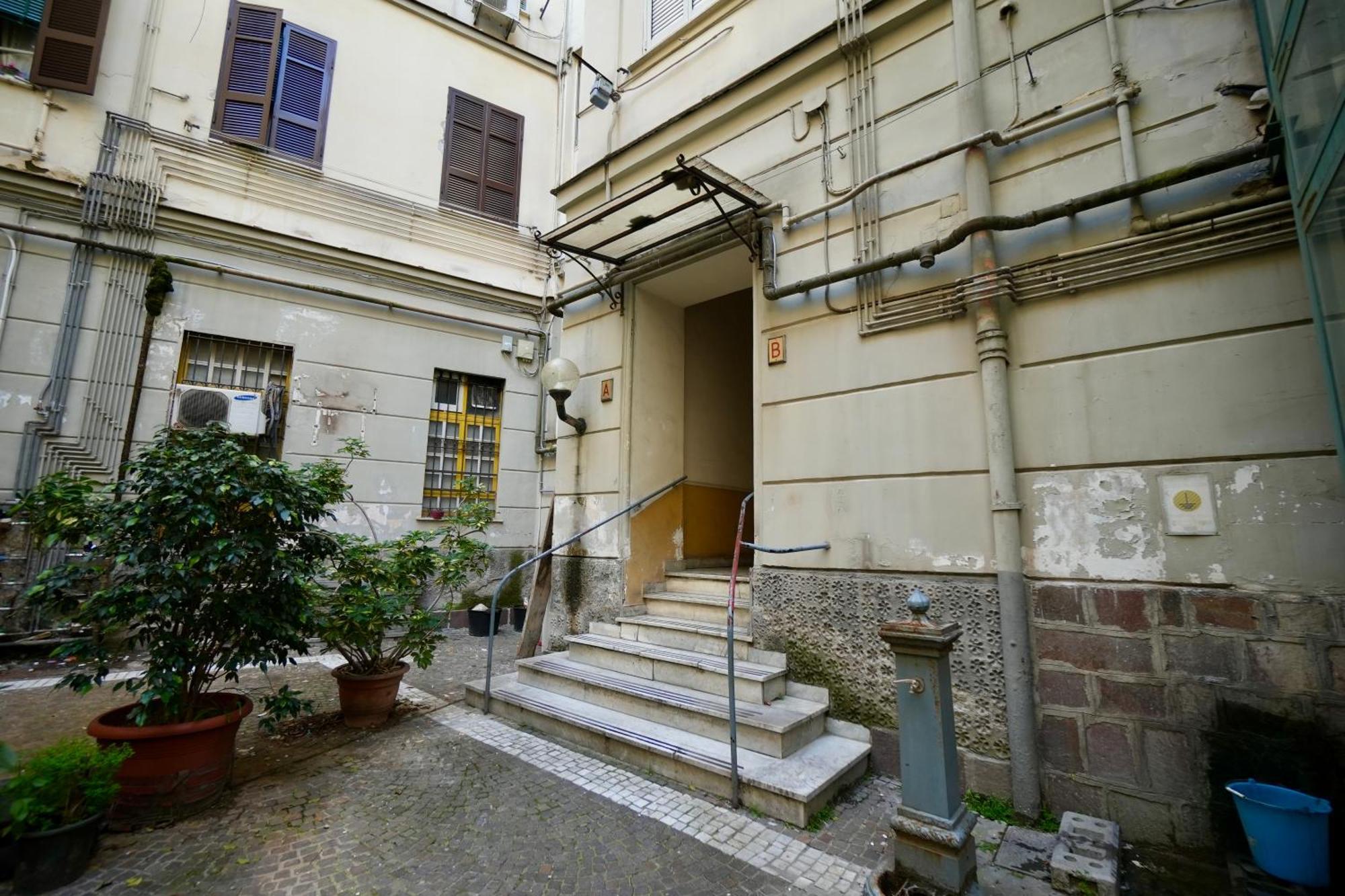 Naples 60- Historic Residence Napels Buitenkant foto
